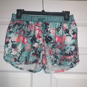 Under Armour play up shorts